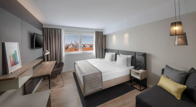 Двухместный номер Standard с видом на город Holiday Inn Munich City Centre by IHG