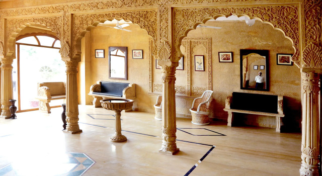 Golden Haveli, Rezerwuj Hotel Hotele w Rajasthan z parkingiem, Parking