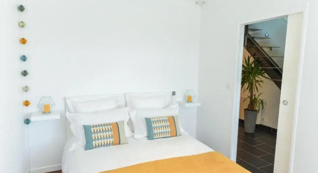 LUXURY Loft Vue mer exceptionnelle 180, Rezerwuj Hotel Ploemeur 