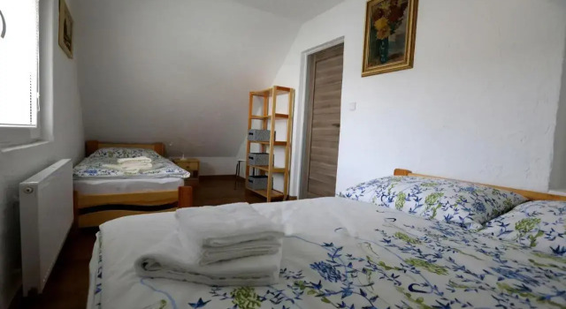 Penzion Dora, Забронировать Отель Гронов 