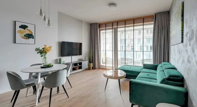 Апартаменты Deluxe с балконом Brabank Riverside Premium Suites & Free Parking by Downtown Apartments