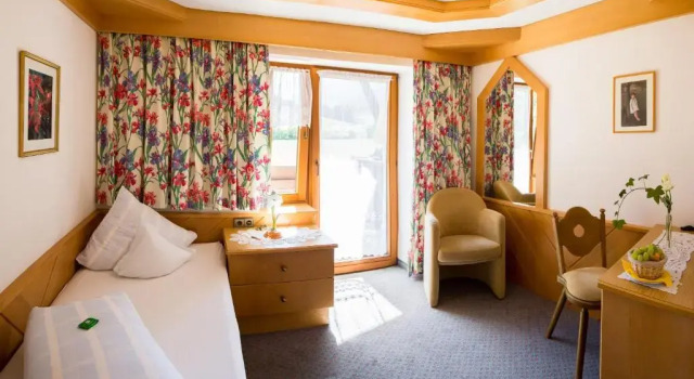 Номер Standard Bergsporthotel Antonie
