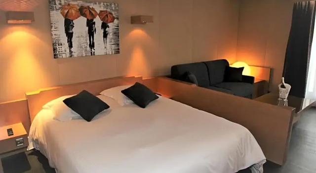 Люкс Amirauté Hôtel