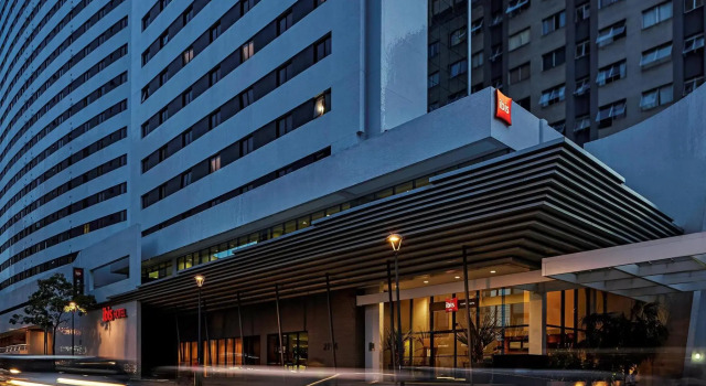 Ibis Curitiba Shopping