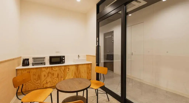 Четырёхместный номер Mash Cafe & Bed NAGANO