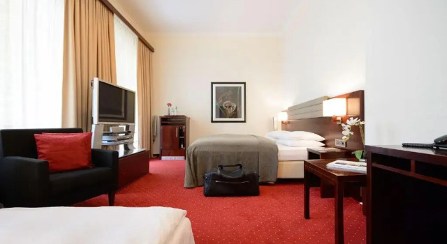 Семейный номер Standard Hotel de France Wiesbaden City