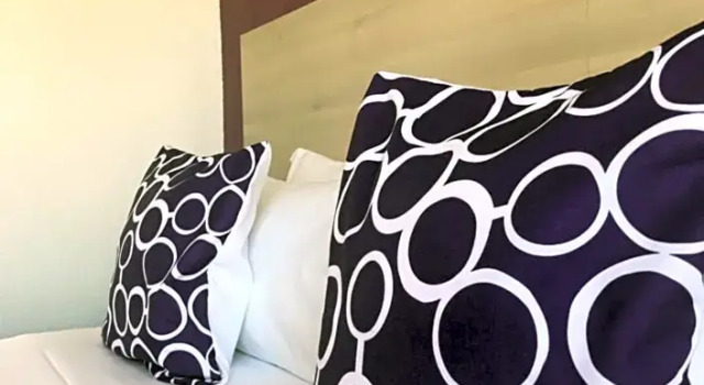 Двухместный номер Standard с балконом Le Regina Hôtel et restaurant Canet-plage