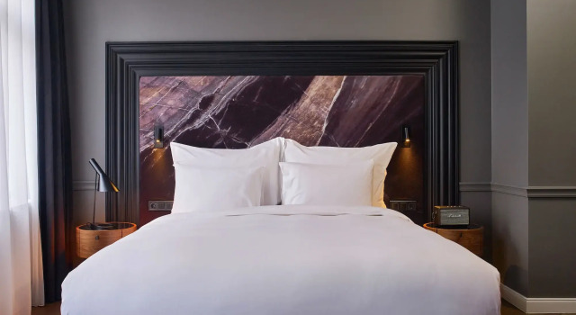 Hotel Collect – Adults Only