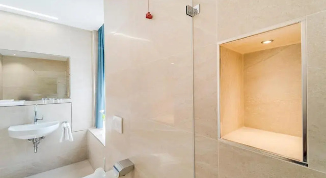 Camera tripla Standard Hotel-Etage Apfelrot