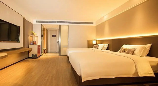 ECHENG Hotel (Zhanjiang Wuchuan Jinsha Plaza), Book Hotel Wuchuan Guangdong