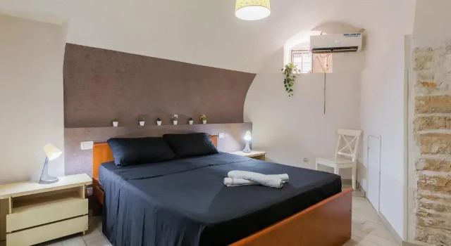 Just Music House Bnb by Holiday World, Забронировать Отель «постель и завтрак» Отели в центре Битонто, в центре, Парковка