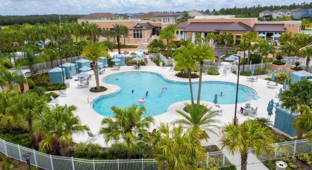 9140 Fun for the Family in Orlando Pool and Games