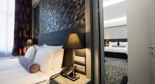 Семейный номер Standard Hotel Central Sarajevo - Gym, Pool & Spa