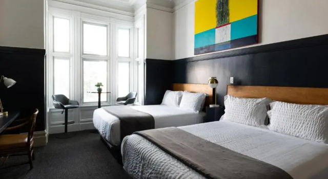 Номер Standard The Metro Hotel