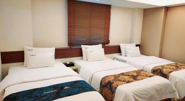 Трёхместный номер Deluxe Namsan Hill Hotel