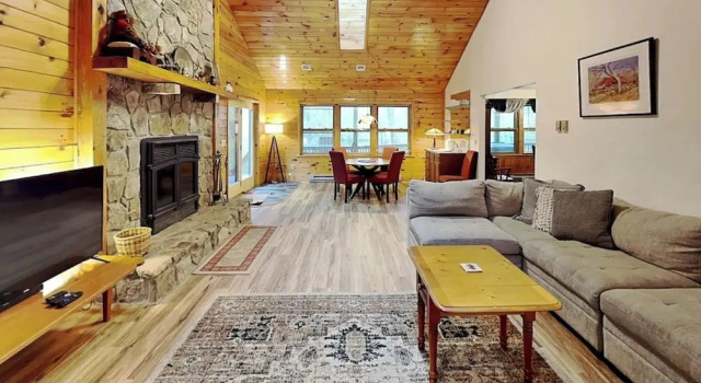 Whistling Bear, Buchen Sie Ferienhaus McHenry 