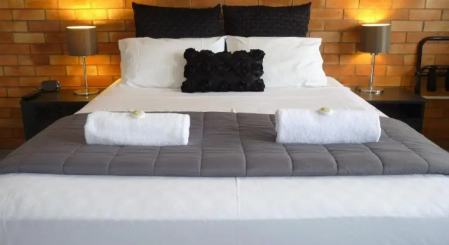 Апартаменты Sunseeker Motel