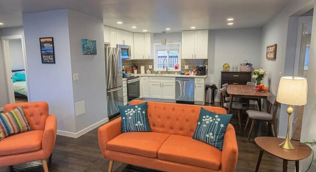 PNW Retreat Great Location in South Seattle, Забронировать Отель Сиэтл штат Вашингтон