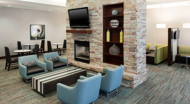 Residence Inn Houston West Energy Corridor, Забронировать Отель Отели Энерджи Коридора с бассейном, Бассейн