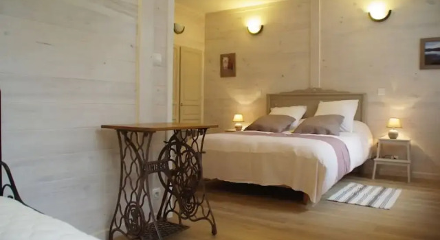 Chambres d'Hôtes Le Relais De Grange Blanche, Забронировать Отель Отели Лиона с завтраком, рядом с Частная больница имени Жана Мермоза, Завтраки