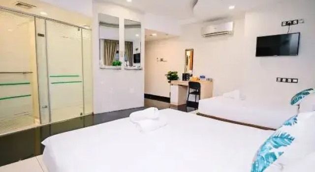 Семейный номер Deluxe с красивым видом из окна Arenaa Mountbatten Boutique Hotel