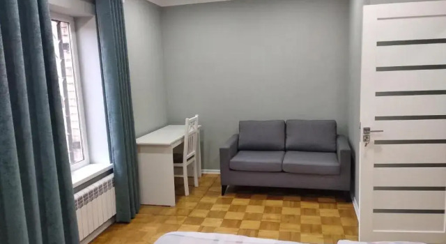 Apartment on Gulyamov 11