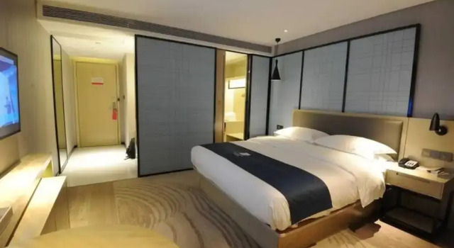 Echarm Hotel Nan Ning, Rezerwuj Hotel Hotele w Nanning z parkingiem, Parking