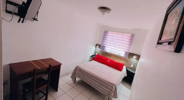 Номер Economy Hotel Plaza Colon