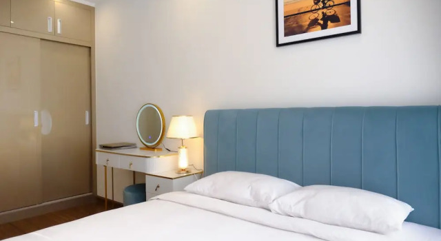 Апартаменты Aspaces Serviced Apartments - Vinhomes West Point