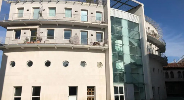 Апартаменты Modern sunny apartment in residental area
