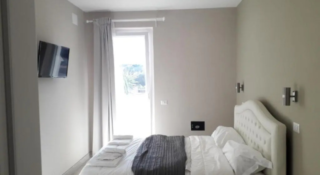 B&B Purple Italy, Prenota Hotel Hotel a Lazio con parcheggio, Parcheggio