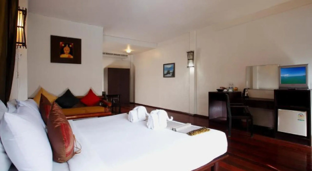 Bamboo Beach Hotel & Spa