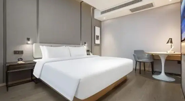 Люкс Superior Atour Chongqing Guanyinqiao Huahuiyuan