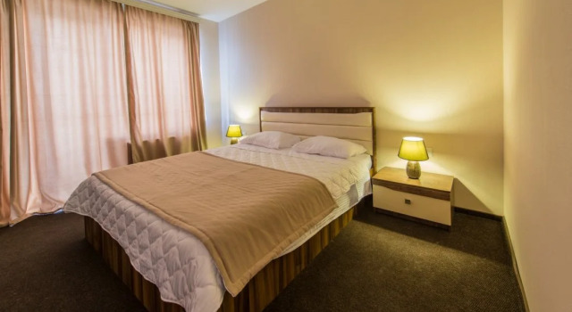 Terrace Hotel, Забронировать Отель Отели Баку 3 звезды, рядом с Культурный центр им. Гейдара Алиева, 3*