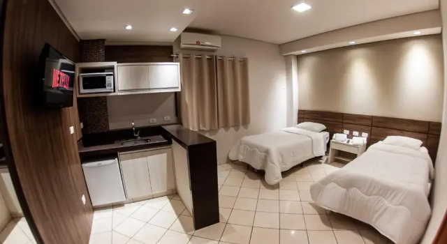 Номер Luxury London Hotel Londrina