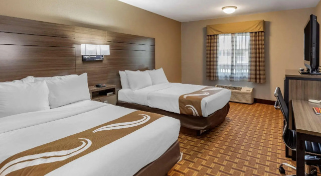 Четырёхместный номер Standard Hotel Inn Santa Fe