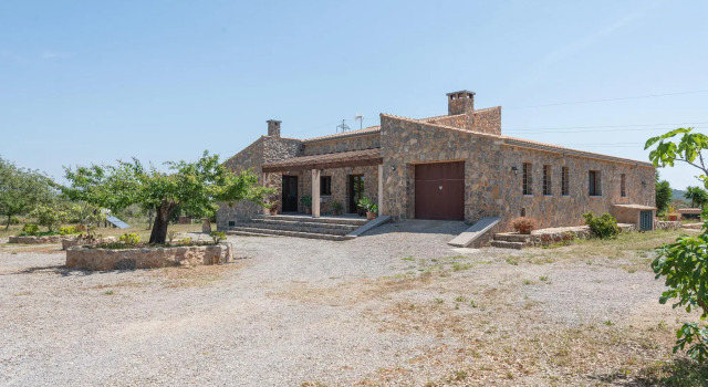 Bellpuig, Book Villa Artá Majorca