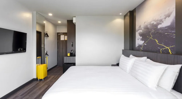 Двухместный номер Standard с балконом Sleep Mai Chiang Mai Airport Lifestyle Hotel Free Scheduled CNX Airport Shuttle