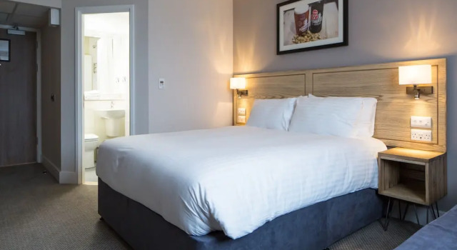 Семейный номер Standard The Raven’s Cliff Lodge by Marstons Inns