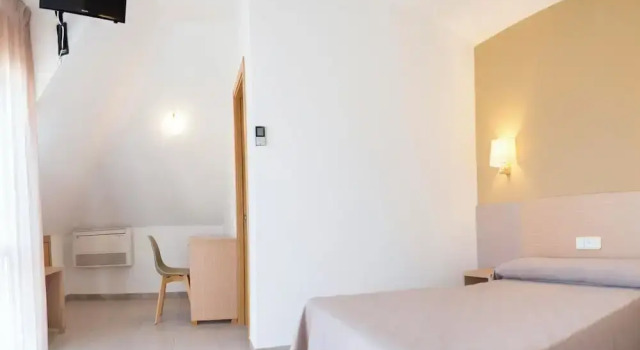 Hotel Duna, Rezerwuj Hotel Portonovo 