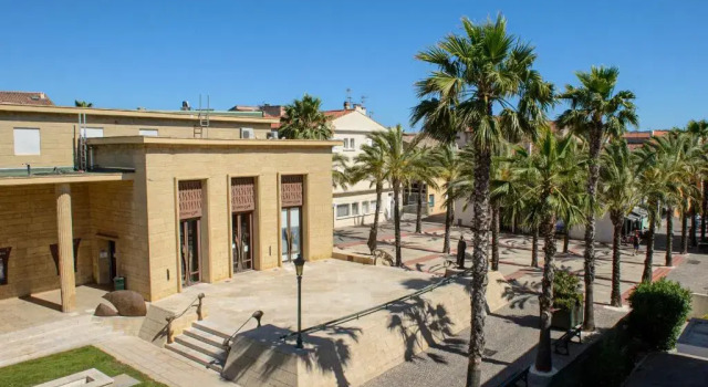 Résidence Le Jardin dEugénie, Забронировать Отель Отели в центре Санари-сюр-Мер, в центре