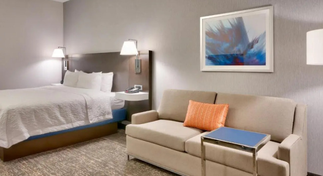 Номер Hampton Inn & Suites Anaheim Resort Convention Center