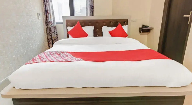 Hotel CG INN, Varaa Hotelli Sirsa Haryana