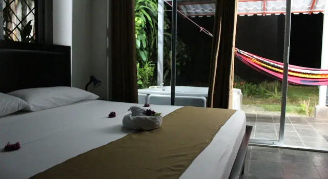 Villa Manuel Antonio For 2 People, Забронировать Вилла Мануэль-Антонио Пунтаренас, рядом с Пляж Бьесанс