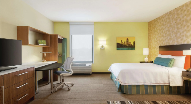 Home2 Suites by Hilton Minneapolis Bloomington, Varaa Hotelli Hotellit Minnesota pysäköinnillä, Pysäköinti