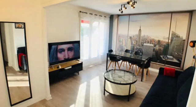 Charmant appartement 1-4 personnes, proche centre avec parking
