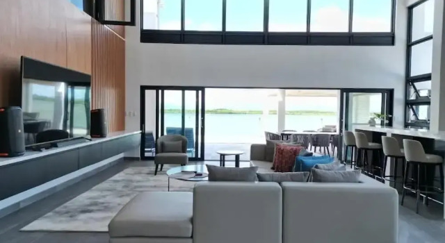 Вилла Luxury с 4 комнатами с видом на воду Trilogy Villas Denarau
