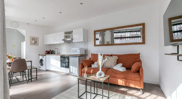 Апартаменты Cozy Apartment Near the Bois de Vincennes
