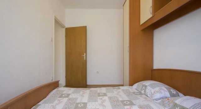 Apartment Luka