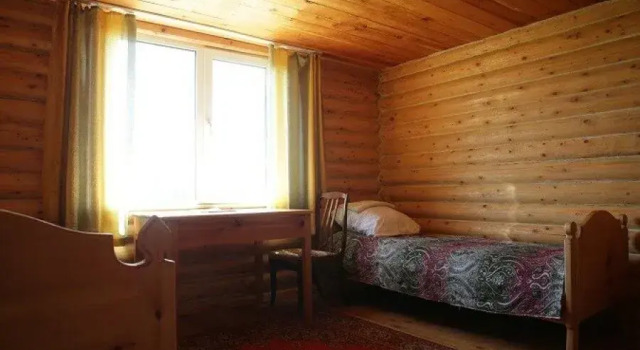 Gostevoy dom Usadba Chendek, Prenota Hotel Hotel economici a Ust-Koksinsky Rayon